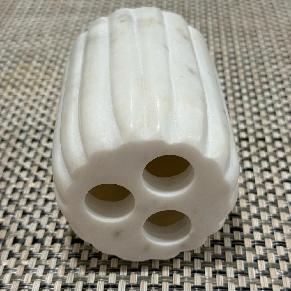 Ribbed Fluted Handcrafted Marble ~ toothbrush holder 4”x2.5”